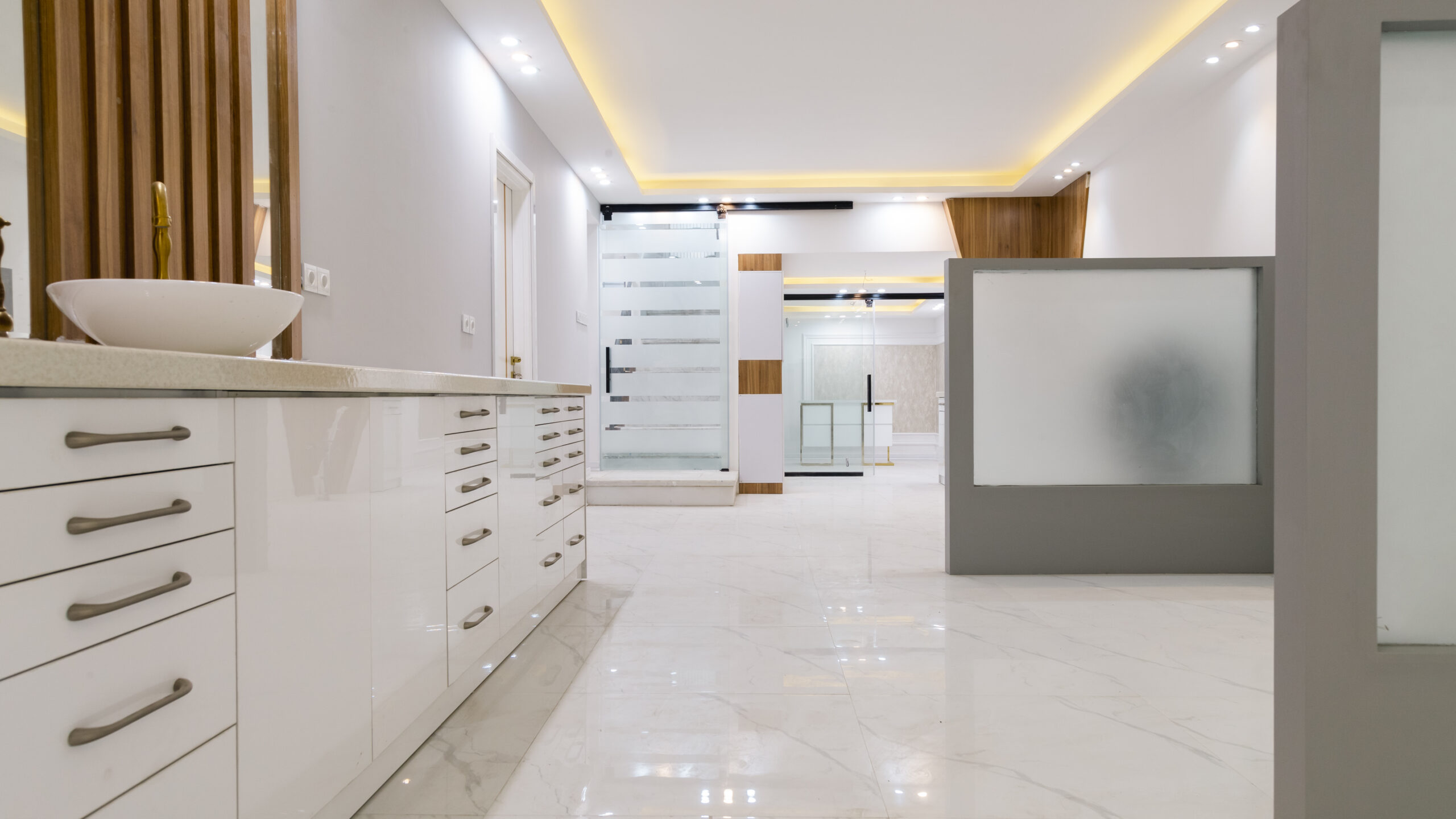 پروژه بازسازی اتاق های درمان پزشکی و دندانپزشکی